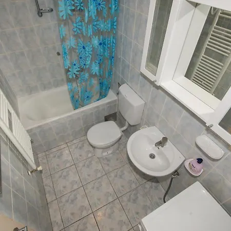 Marieta Apartment *