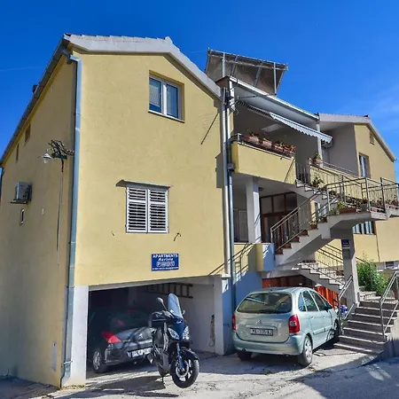 Marieta Appartement *